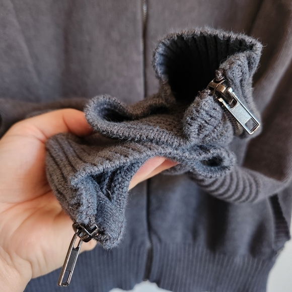 G by Guess Men's Knit Mock Neck Zip Cardigan Sz. XL Gray Ribbed Texture Sweater - Picture 6 of 16